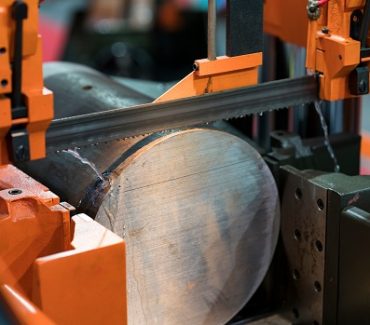 How to Use a Bandsaw