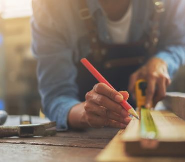 Indoor Woodworking Projects for Winter