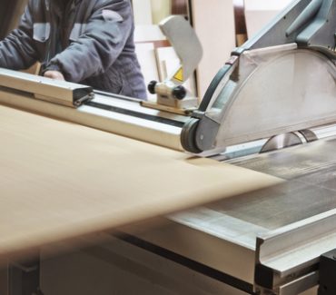 3 Things to Consider Before Buying Woodwork Machinery
