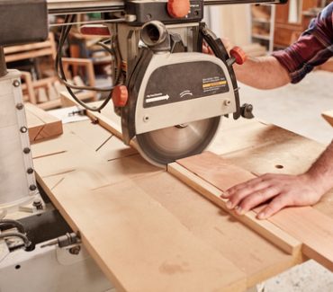 Why Consider Refurbished Woodworking Machinery