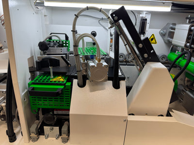 Woodfast EB560 Edgebander with Pre-milling