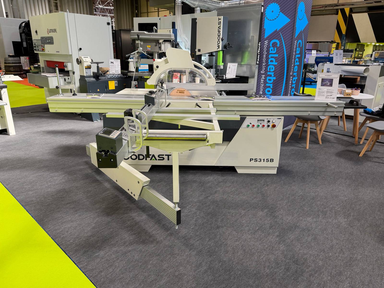 Woodfast PS315B DIGITAL 3.2m Sliding Table Panel Saw 400V 315mm (12") 5.5HP