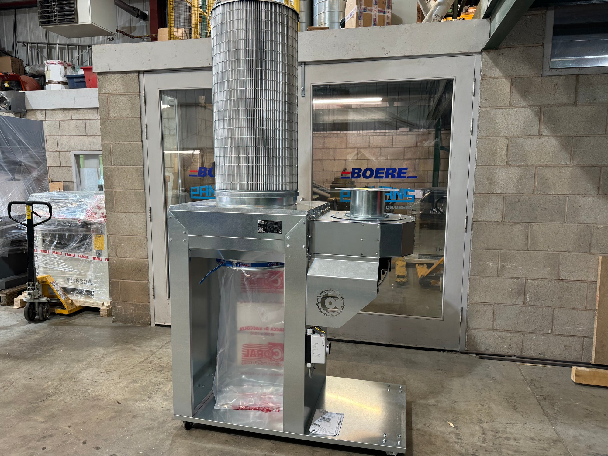 Coral ICON fine filter extraction units with FIL cartridge system ...