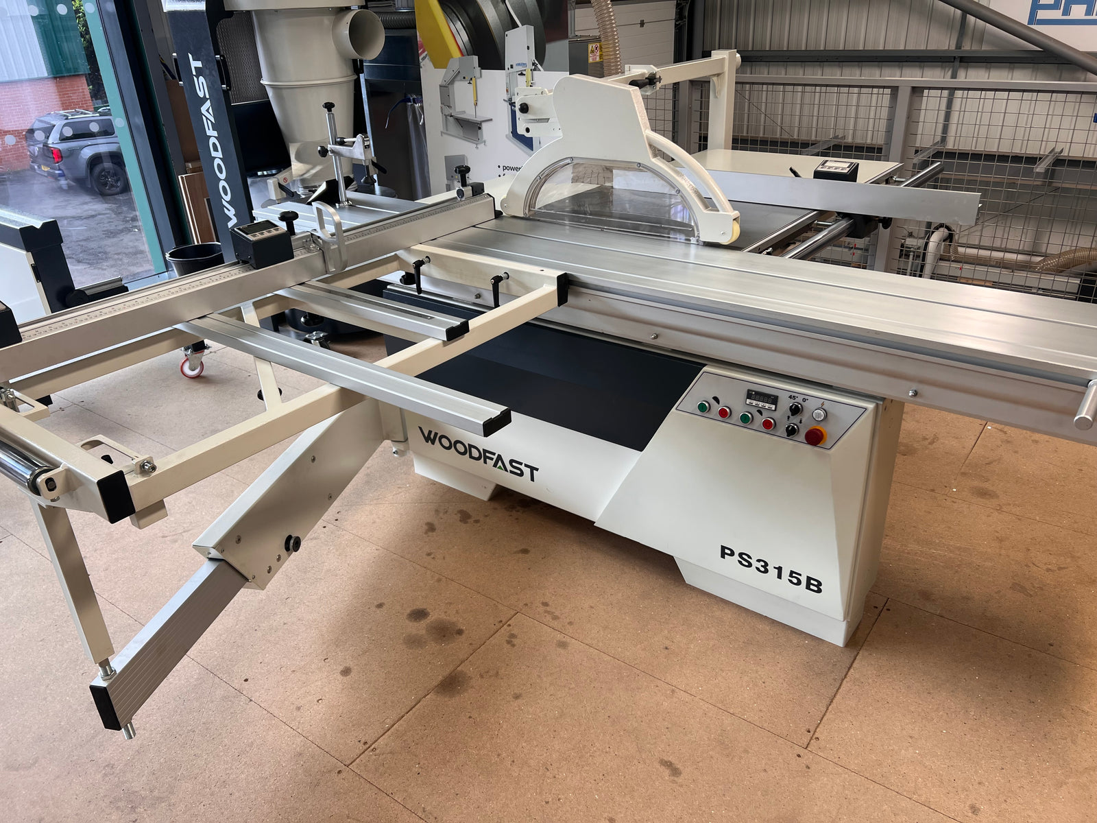Woodfast 315mm (12") 3HP 2.6m Sliding Table Panel Saw 240V PS315B DIGITAL