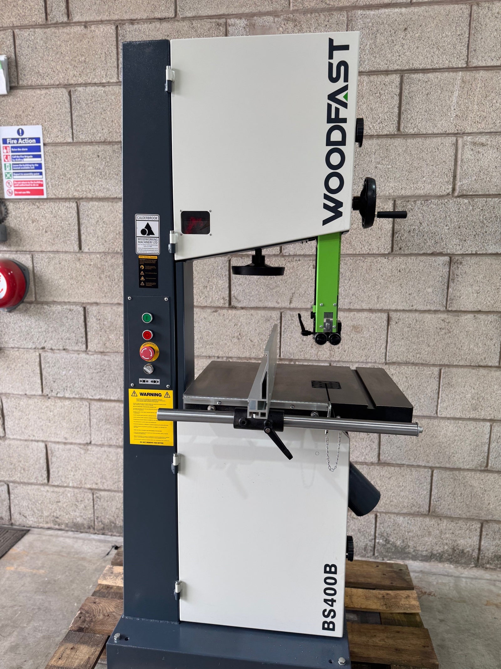 ex demo used Woodfast BS400B bandsaw