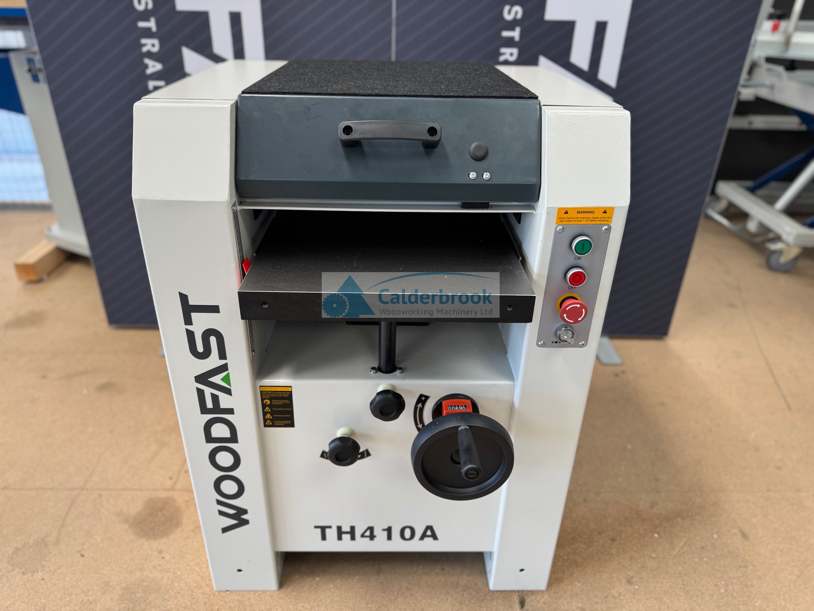 Woodfast TH410A 400mm (16") Thicknesser with Spiral Head Cutter Block